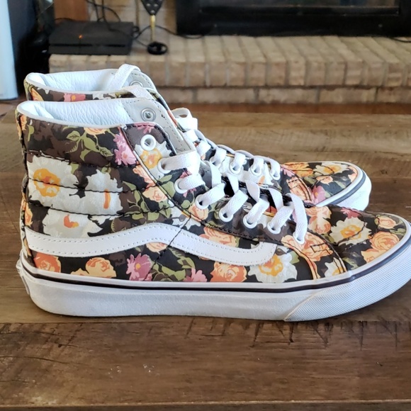 Vans Sk8-Hi Shoes - Picture 3 of 4